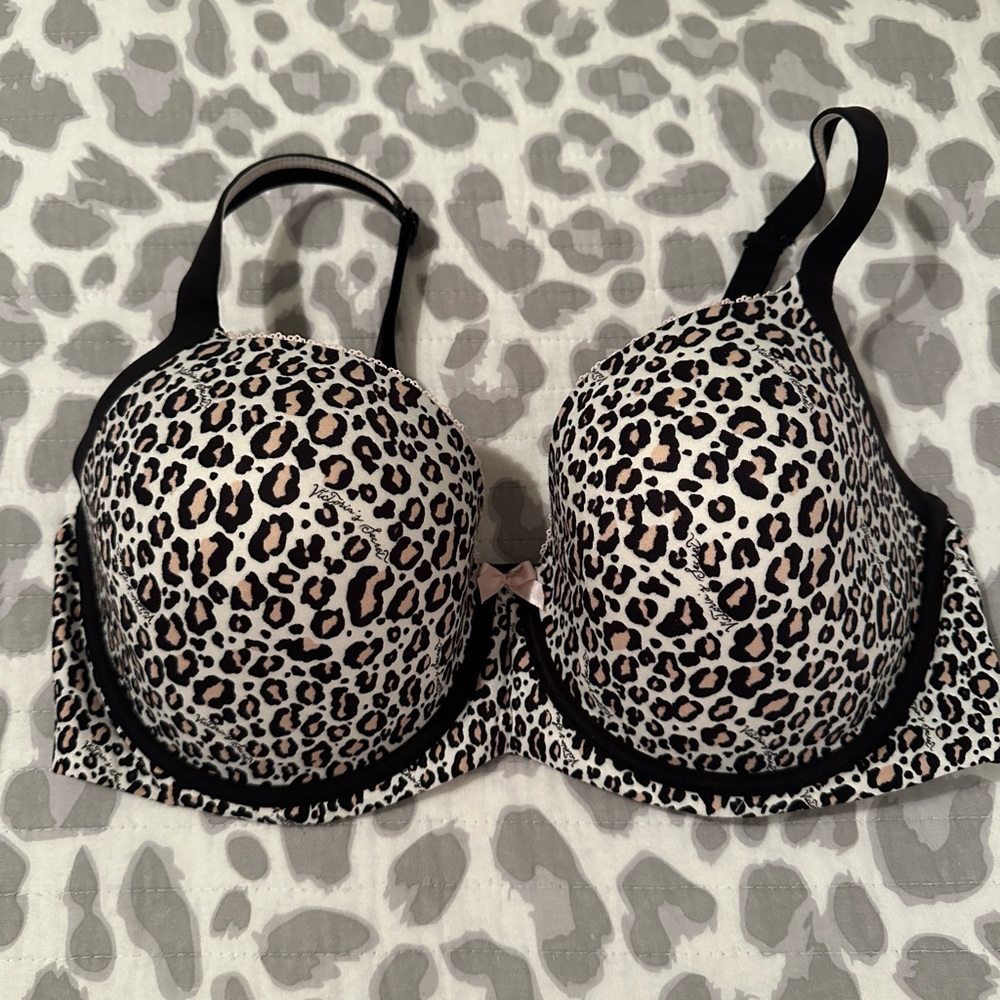 Victoria Secret Bra 40DD